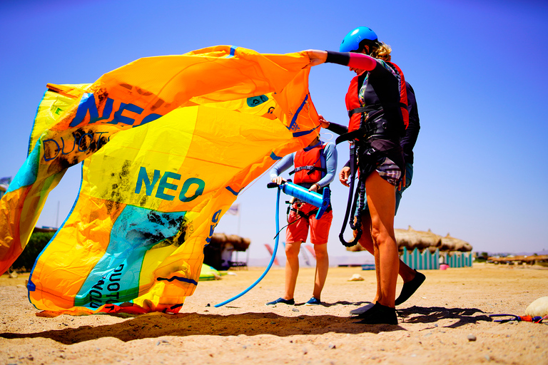 El Gouna: curso básico de kitesurf de 6 horas