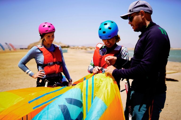 El Gouna: 2 uur introductie tot kitesurfenTour met pick-up van buiten Hurghada