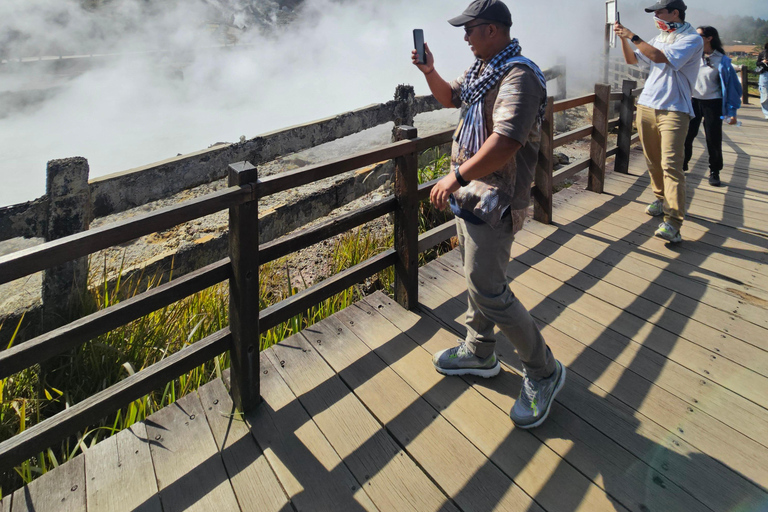 Från Yogyakarta: Dieng-platån &amp; gastronomitur &amp; transferFrån Yogyakarta: Dieng-platån &amp; gastronomi-tur &amp; transfer