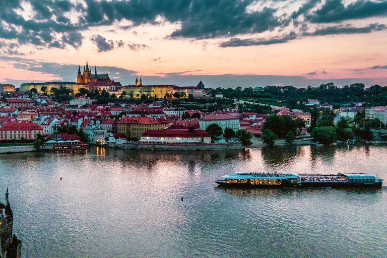 Prague: Vltava River Night Cruise with BuffetEssential Package