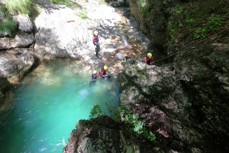 Depuis Bovec : demi-journée de canyoning à la vallée de Soča