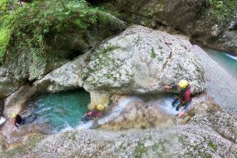 Vanuit Bovec: halve dag canyoning in de Soča-vallei