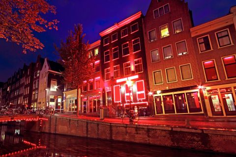 Amsterdamin punaisten lyhtyjen alue: Yksityinen kävelykierros välipalalla