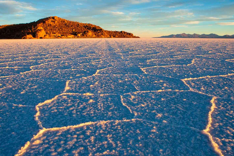 Uyuni: 2-Day Salar de Uyuni, Train Cemetery, and Lagoons …