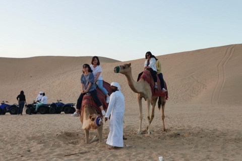 Abu Dhabi: Woestijnsafari 's nachtsAbu Dhabi: woestijnsafari met overnachting