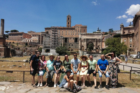 Rome: Colosseum, Underground, Roman Forum, & Palatine Tour Private Underground Tour with the Forum and Palatine hill
