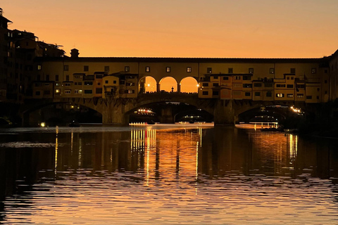 Florence: Historical Walk and Private Boat Tour with Wine