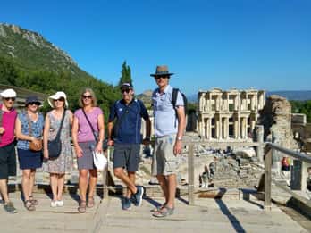 From Izmir: Ephesus, Artemis Temple Tour with Tickets/Lunch