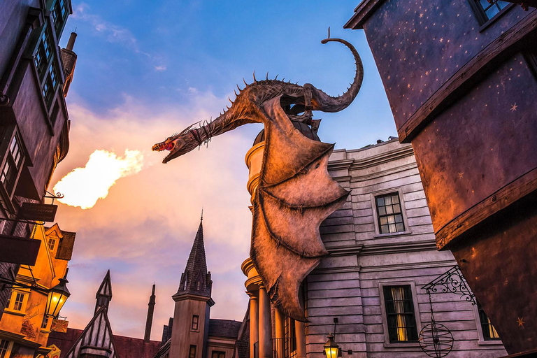 Orlando: Universal Studios 2-Park 1-Day VIP Experience Ticket