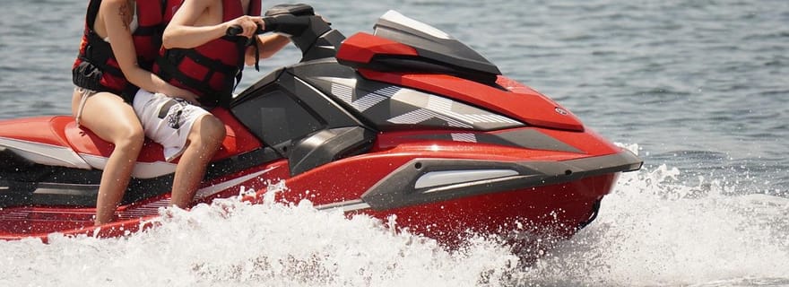 Bali : Nusa Dua : expérience en jet ski avec balade en tandem