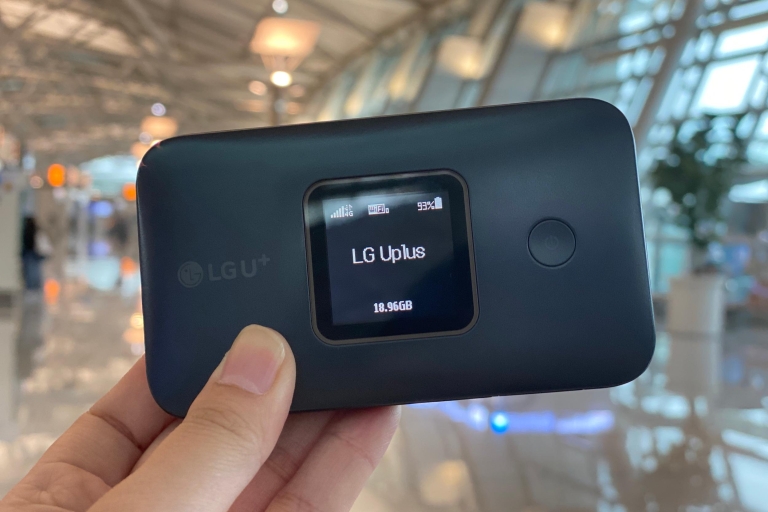 Gimpo Airport: Unlimited 4G Portable Pocket Wi-Fi Rental 15-Day Rental