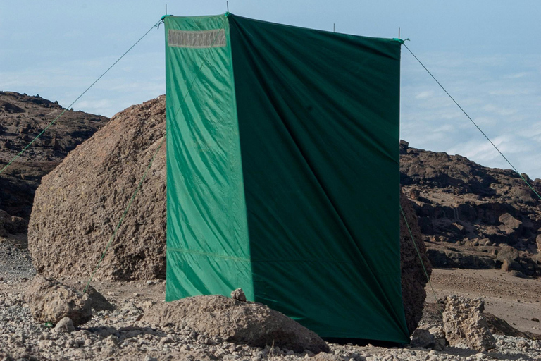 Arusha: 7-Day Kilimanjaro Lemosho Route Trek with Hotel Stay