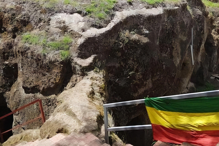 Adadi Mariam Church & Tiya Day Trip