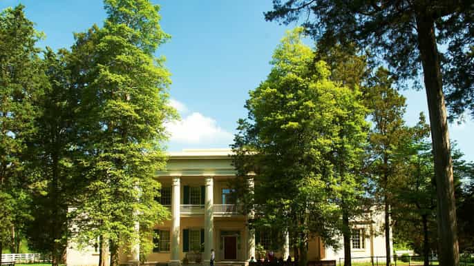 nashville historic mansions gardens tour
