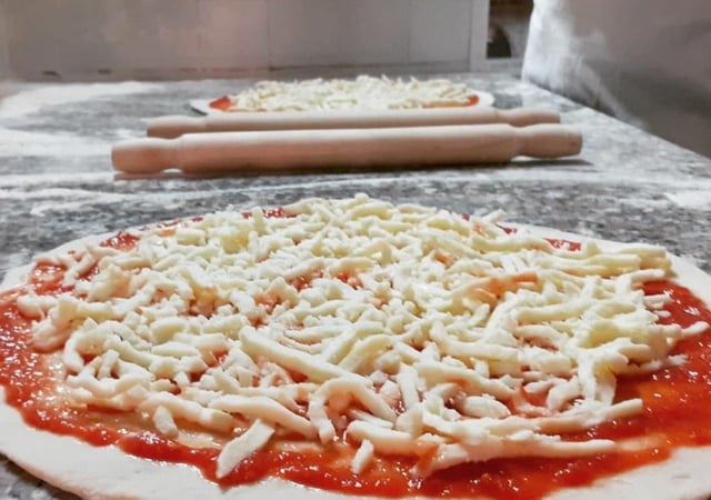 Rome: Make Your Own Pizza and Tiramisu Cooking Class