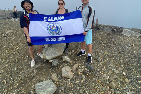 Volcan de Santa Ana: Amazing crater in whole Central AmericaVolcan de Santa Ana from San Salvador