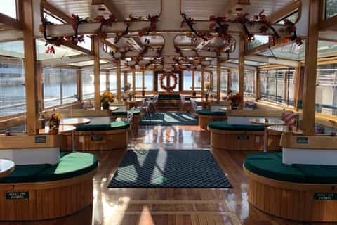 NYC: Grand Palisades Fall Foliage Yacht Tour
