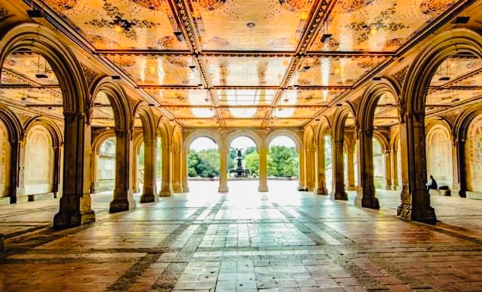 Tourists bethesda terrace central park hi-res stock photography