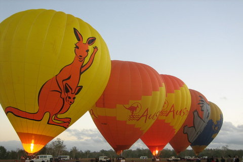 Port Douglas: Scenic Hot Air Balloon Ride Port Douglas: Scenic Hot Air Balloon Ride - Meeting Point