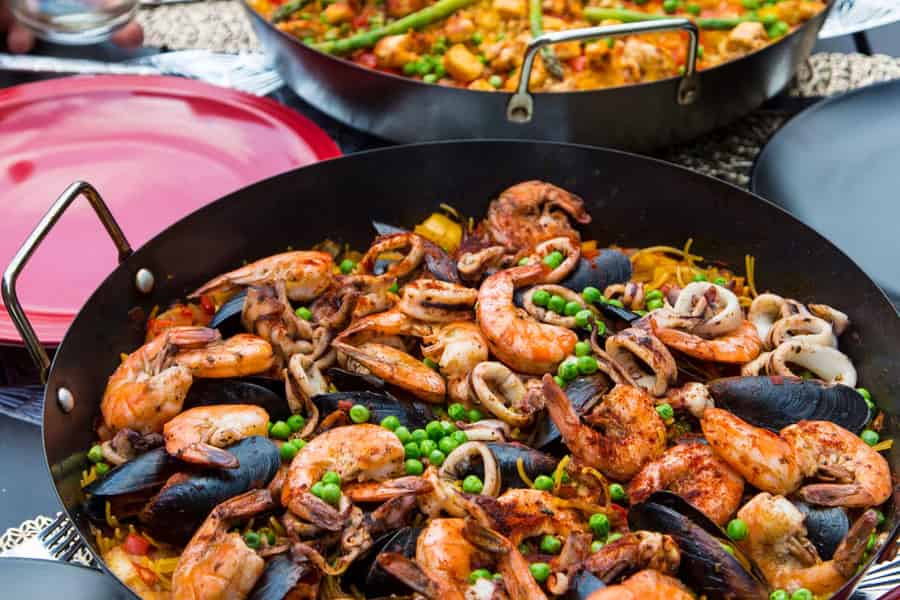 Chicago: Paella- und Fideua-Kochkurs mit Chefköchin Carla. Foto: GetYourGuide