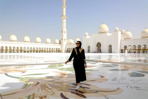 Desde Dubái: tour de un día a Abu Dabi con Louvre y MezquitaTour en grupo reducido en francés