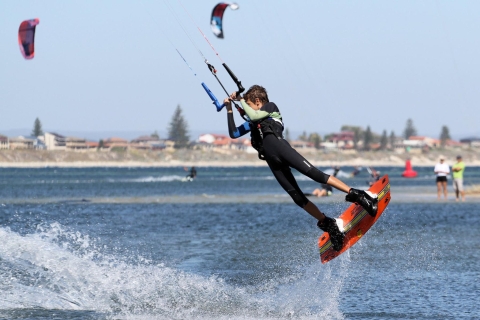 Perth: prywatna lekcja kiteboardingu dla średniozaawansowanychPerth: prywatna lekcja kiteboardingu dla średnio zaawansowanych