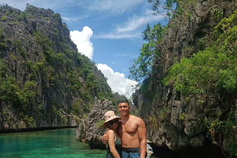 Coron Island: Coastal Trimaran Tour
