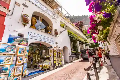 Tours of the Amalfi Coast with disabled platform