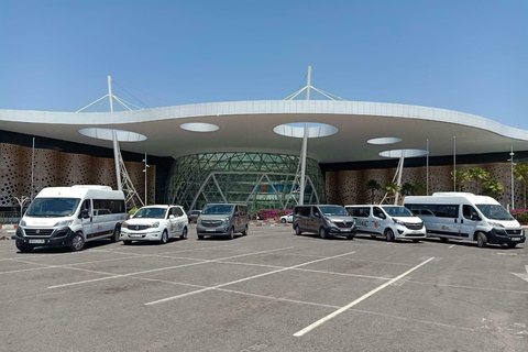 Marrakech : transfert privé depuis ou vers l'aéroport RAKDepuis l'aéroport vers le centre-ville de Marrakech