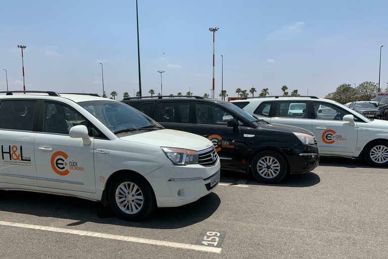 Marrakech: Private Transfer to or from Marrakech Airport RAK Round-Trip between Airport and Marrakech