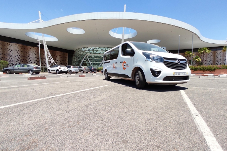 Marrakech: Private Transfer to or from Marrakech Airport RAK Round-Trip between Airport and Marrakech