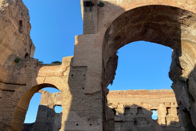 Rome: visite express en petit groupe ou privée des thermes de CaracallaVisite en petit groupe en anglais