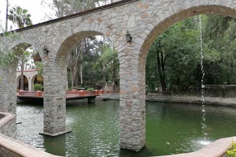 Desde Querétaro: Haciendas, Bodegas y Pueblos Mágicos