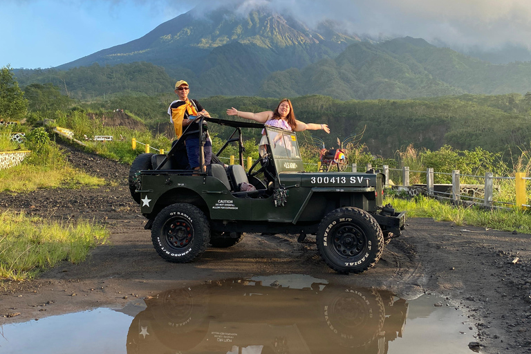 Visita del tour della lava Jeep Merapi