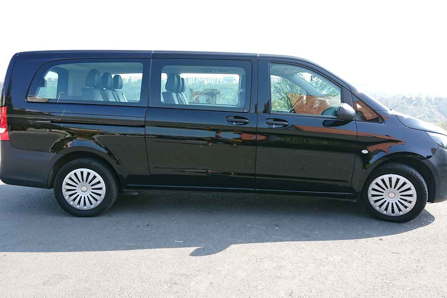 One Way Shuttle Airport & Hotel Transfer in Prague