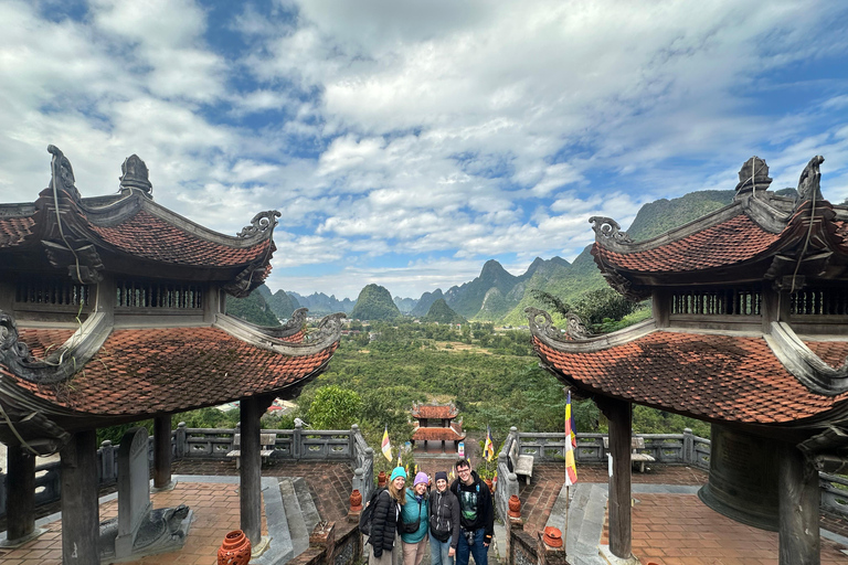 Cao Bang: 2-Day Family Experience With Local Guide 2-Day Family Experience By Car