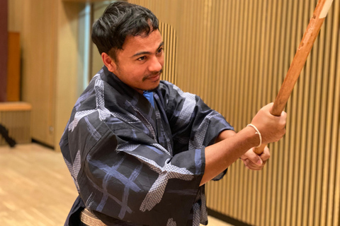 Tokyo: Samurai & Ninja Experience with a real sword Samurai Sword Mastery Experience