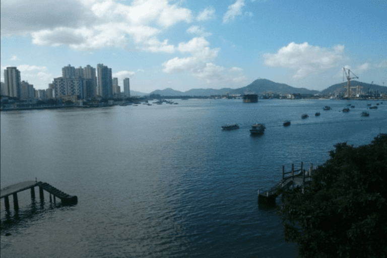 Santos et Guarujá : visite privée en hors-bord avec nourriture et boissonsOption pour 6 personnes