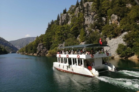 Von der Seite: Green Canyon Bootstour mit Mittagessen und Schwimmen