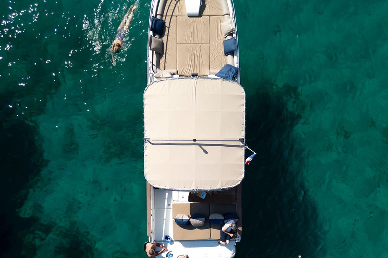 Marseille: Half-Day Boat Tour to the Calanques National Park Marseille: Half-Day Boat Tour to the Calanques National Park