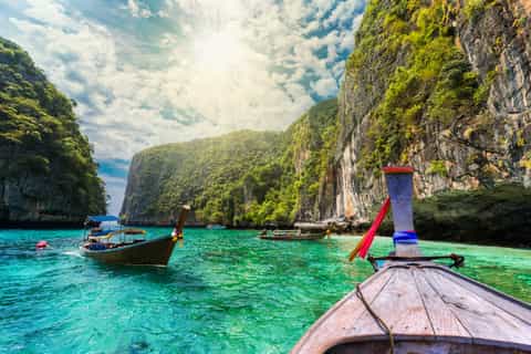 Phi Phi Island: Monkey Beach, Pileh Lagoon & Maya Bay Tour