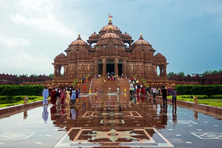 Delhi: spectacle en soirée au temple Swaminarayan Akshardham