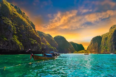 Phi Phi: Insel Sonnenuntergang Glühendes Plankton Tour mit Mittagessen