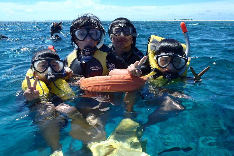 From Naha: Full-Day Snorkeling Tour to Kerama Tour with Ferry