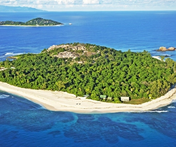 From Praslin: Cousin, Curieuse & St Pierre Islands Day Tour