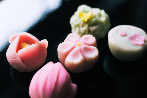 Kyoto: Kimono Tea Ceremony at Orizuruya Gion