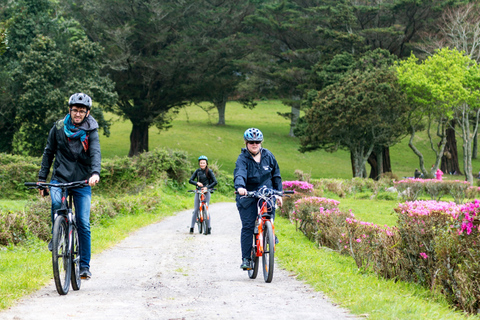 Sete Cidades: Kajak- und FahrradabenteuerSelbstgeführte Tour mit Meeting Point