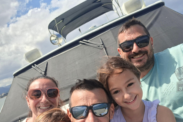 Dénia: Yacht Rental Dénia: Full Day on a Private Yacht with Crew