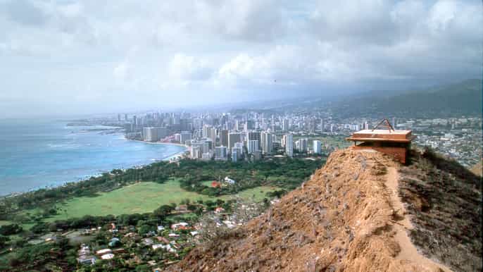 oahu diamond head crater morning adventure hike