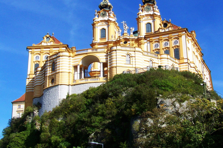 From Vienna: Melk, Hallstatt and Salzburg Day Tour